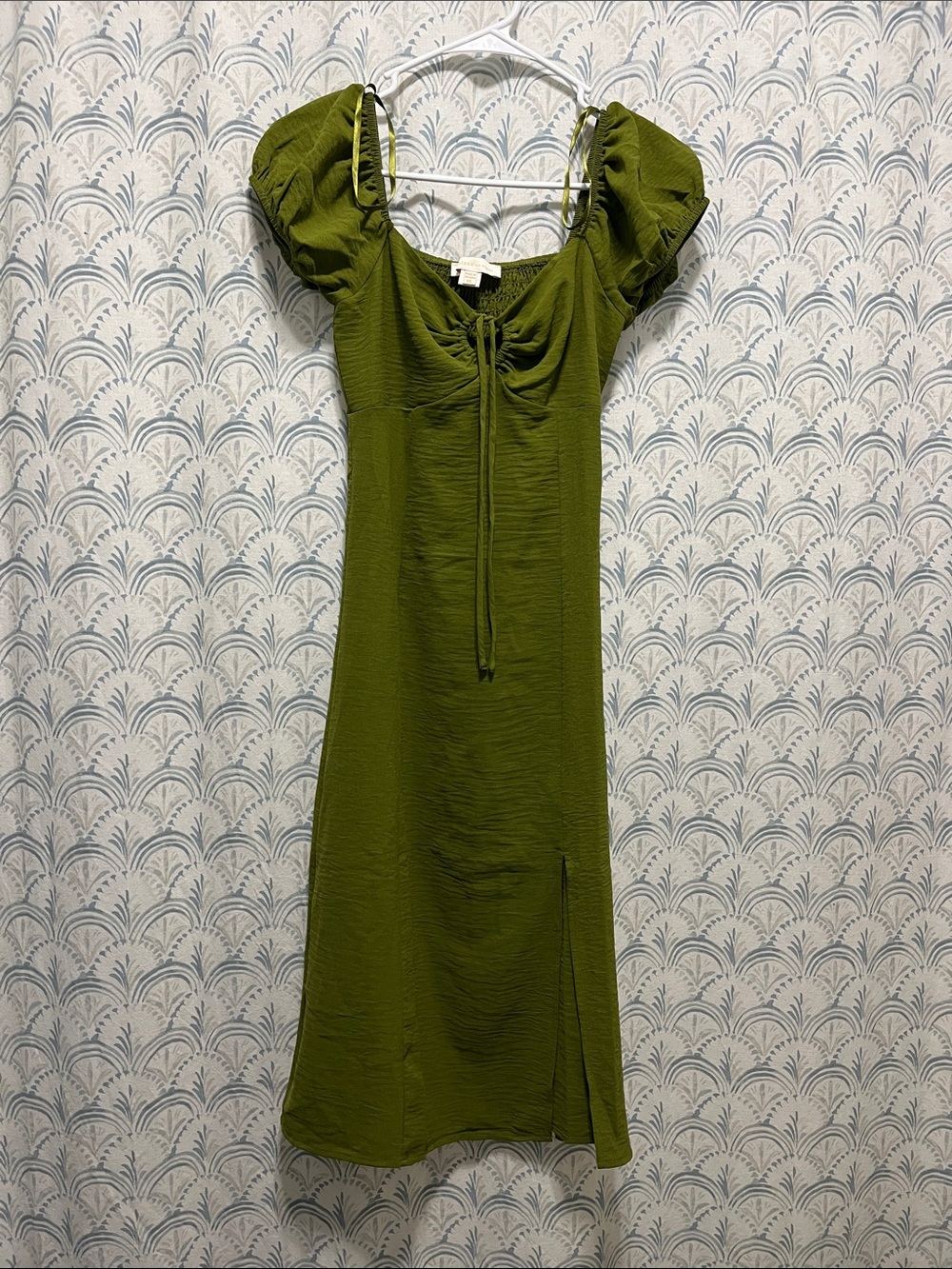 Monteau Olive Green Midi Dress with Puff Sleeves